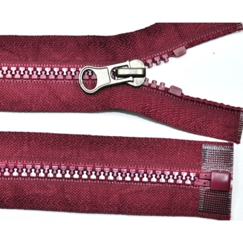 Reißverschluss-40cm-teilbar-Metallzipper-Farbauswahl-Naehzubehoer. Picture 7 Buy Teilbarer Reißverschluss 40 cm mit silber Metallzipper, Farbauswahl im Hintergrund, Nähzubehör für Jacken und Taschen. Picture 7