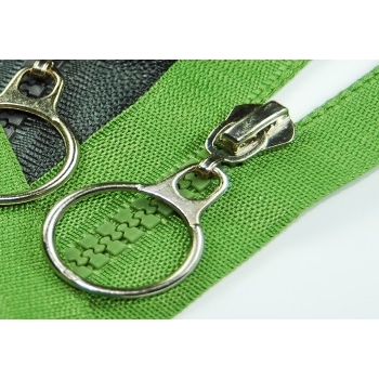 Kaufen Ring Reißverschluss mit stabile Kunststoff Zähnchen 5mm, Num.5 Länge 40 cm teilbar, 30 Fraben im Angebot. Bild 5