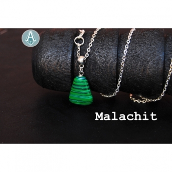 Buy Halskette, Kette Anhänger Edelstein Malachit Länge 56cm. Picture 1