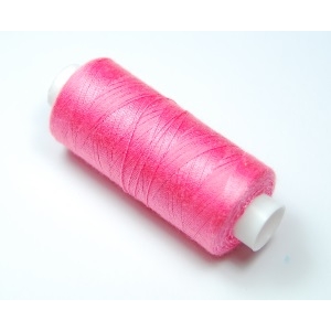 Buy Nähgarn Polyester 400 Yard 40/2 9 Farben von pink bis babyrosa. Picture 8