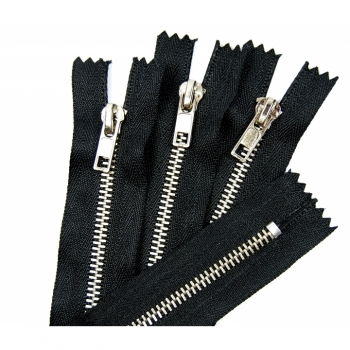 25 Zipper für Reißverschluss 4mm 